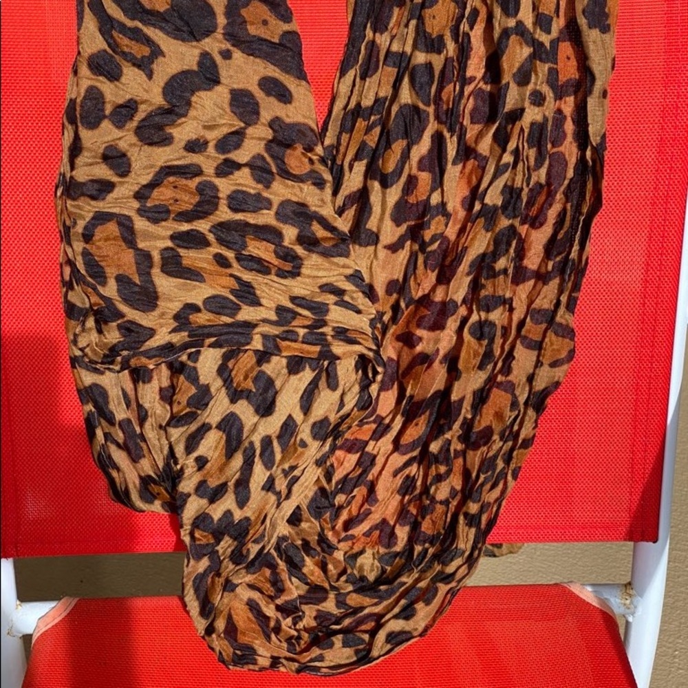 Infinity Leopard Scarf